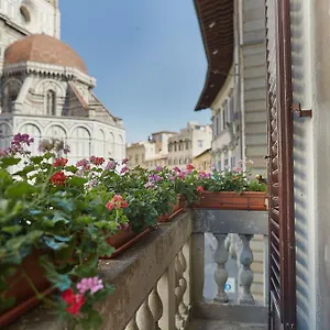 Di Piazza Del Duomo Florence