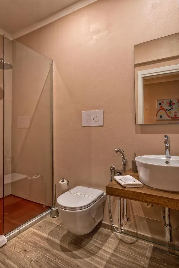GOGO` Petit Hotel Florence 3*,