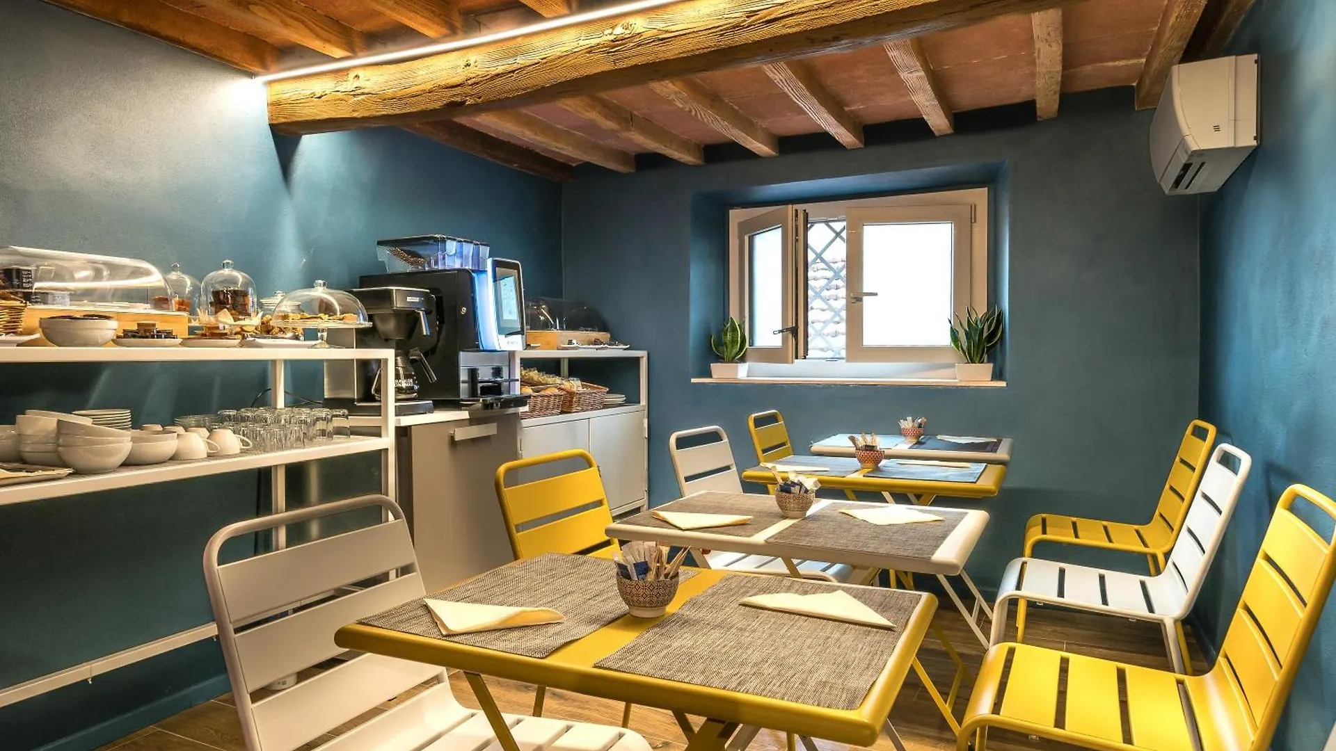 GOGO` Petit Hotel Florence